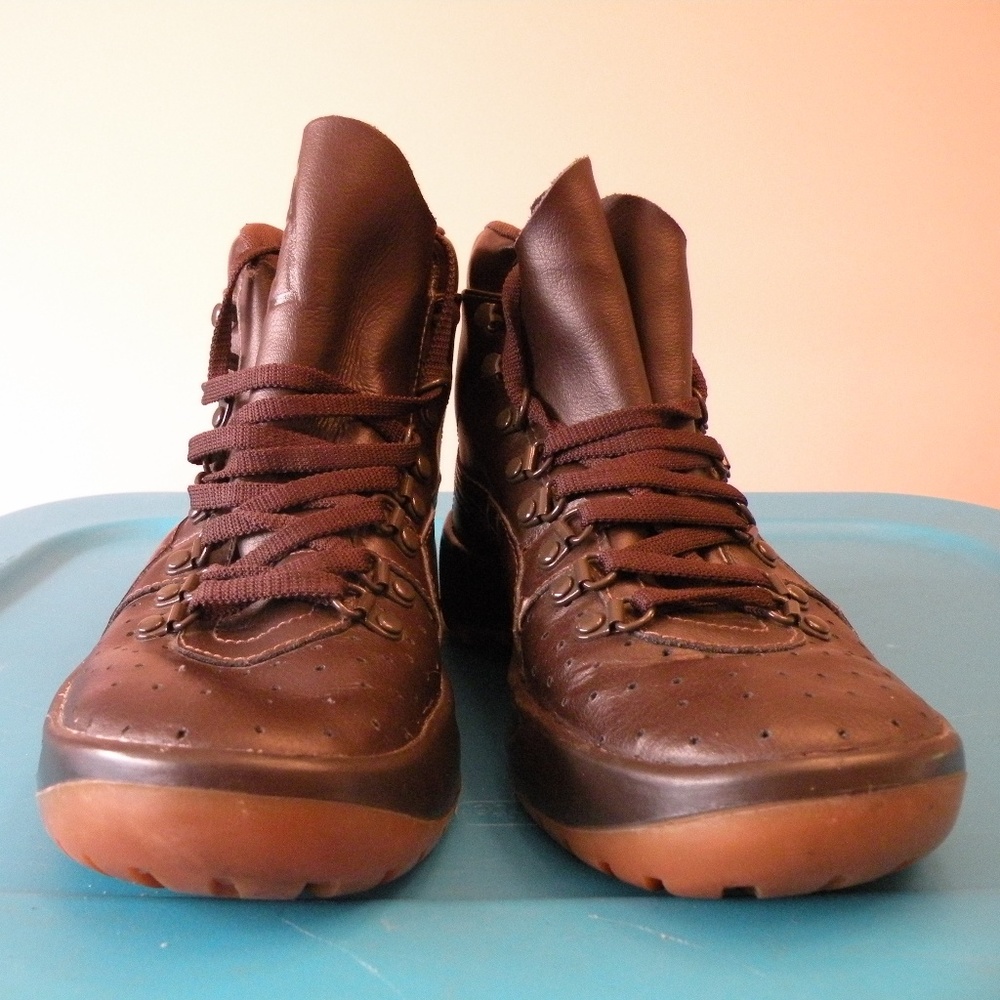 Puma Sport Lifestyle Boots - Picture 2 of 6